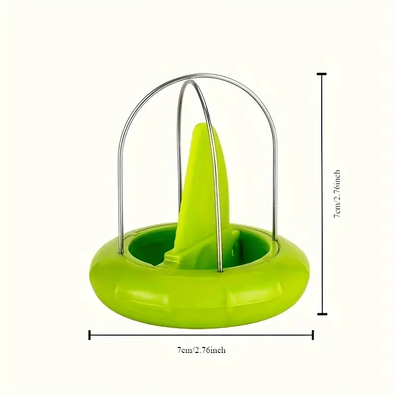 Camping Cooking Area - 1-piece easy-to-use kiwi slicer - Manual
