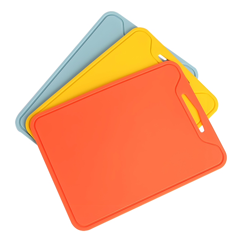 Reversible Silicone Cutting Bo - مراجعة Camp Cutting Board وسعره