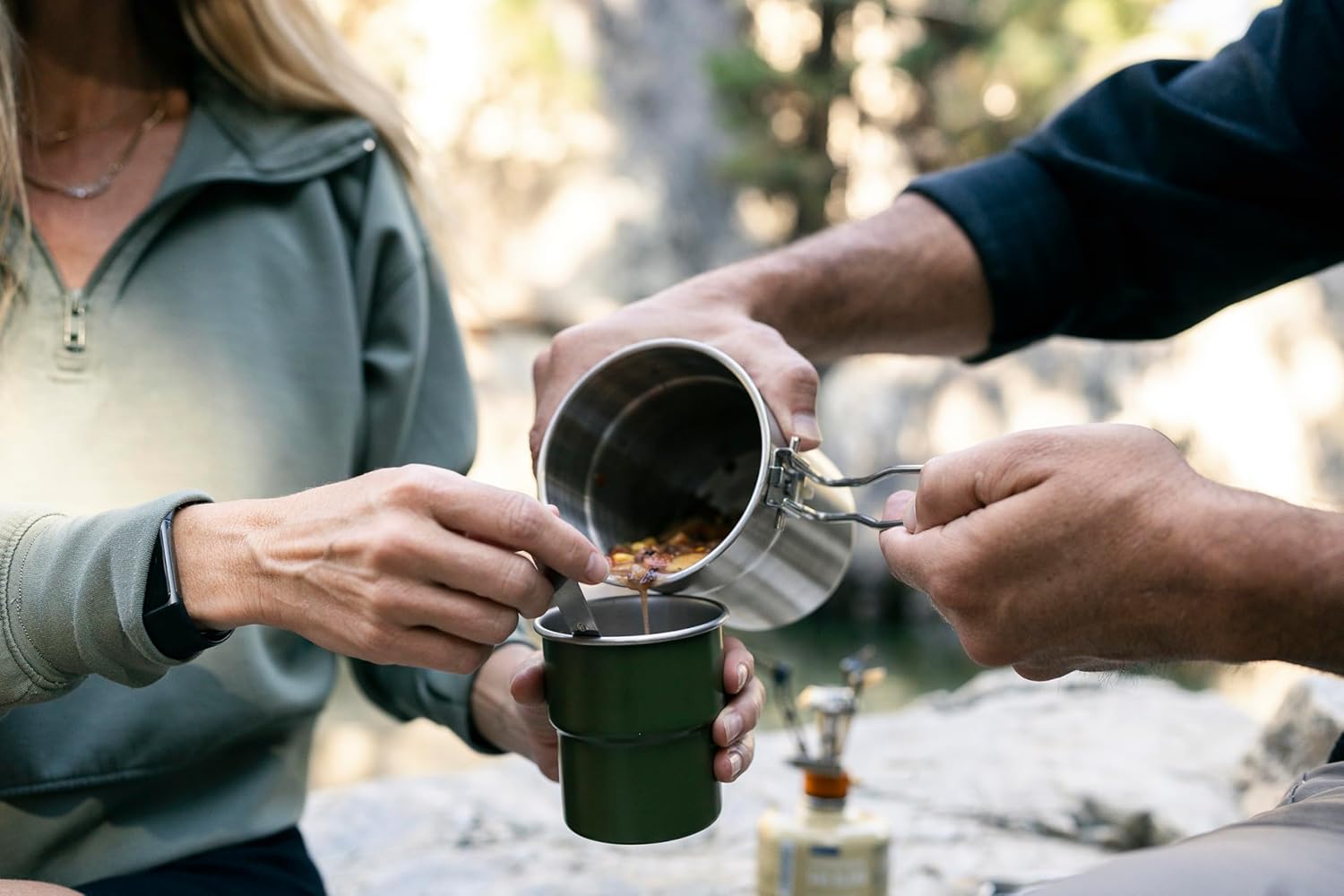 Stainless Steel Camping Cookwa - مراجعة Nesting Camping Cooking Set وسعره